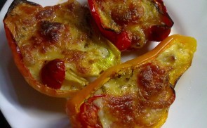 Sült töltött paprika