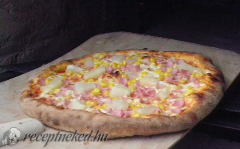 Ananászos pizza (nem csak) kemencében