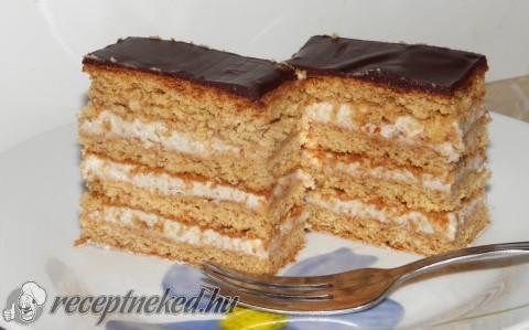 Diós-krémes szelet