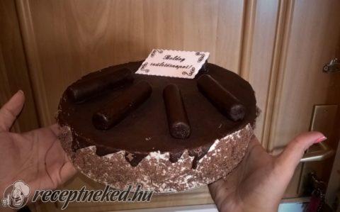 Küldte: Laki Krisztina