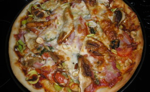 Vargányás pizza