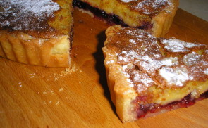 Vörösáfonyás frangipane