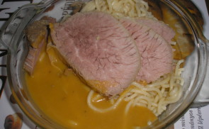 Vadas marha spagettivel