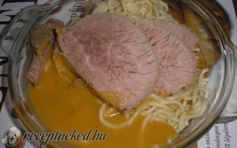 Vadas marha spagettivel
