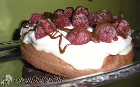 Csokoládés málnás habcsóktorta