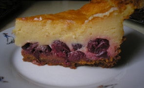 Meggyes sajttorta