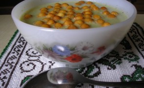 Brokkoli krémleves