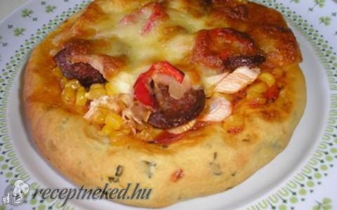 Medvehagymás mini pizza