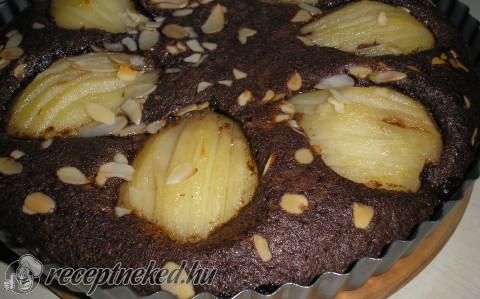 Kakaós mandulás körtetorta