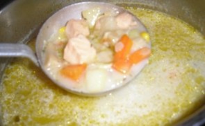 Alaszkai lazacleves