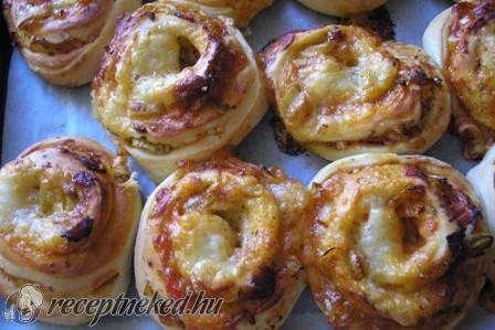 Pizzás csiga