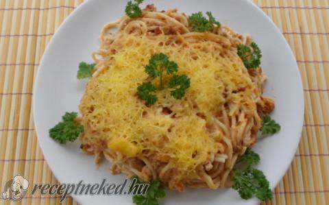 Tejszínes rakott bolognai