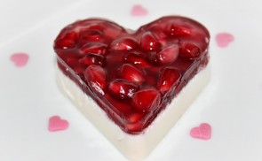 Vaníliás panna cotta gránátalmával