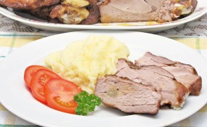 Fokhagymás, pácolt pulyka felsőcomb