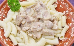 Fokhagymás, tejszínes pulykatokány