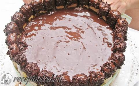 Babapiskótás tortaerőd