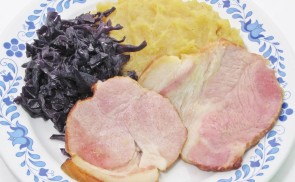 Grillezett füstölt sonka hagymás burgonyával