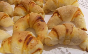 Pizzás minikiflik