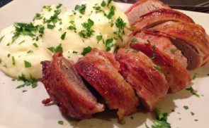 Baconben sült sertésszűz