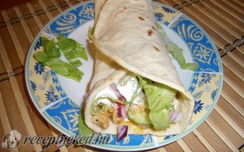 Tortilla tekercs