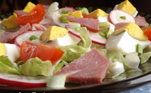 Húsvéti maradékmentő saláta