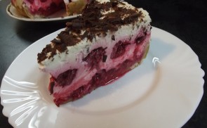 Málnás sajttorta