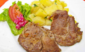 Grillezett magyaros tarja