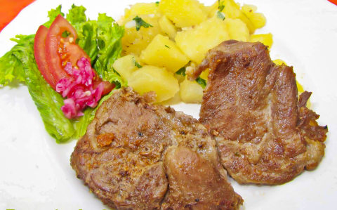 Grillezett magyaros tarja