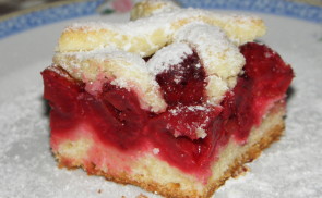 Meggyes pite