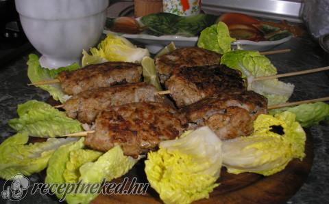 Fűszeres barna rizses kebab