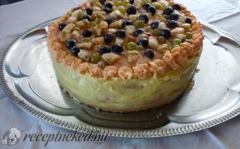 Banános-szőlős torta