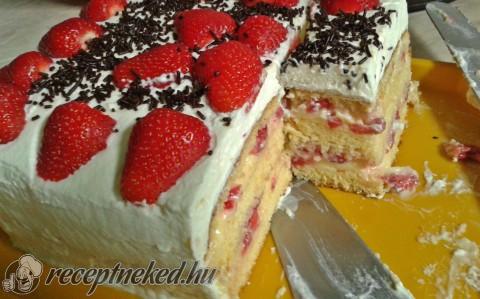 Epres, tejszínes torta