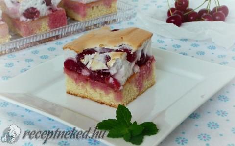 Habos-meggyes szelet