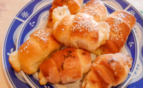 Sajtkrémes croissant