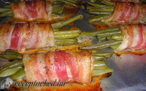 Ceruzabab baconbe tekerve