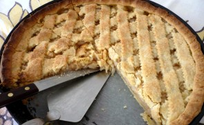 Almás linzertorta