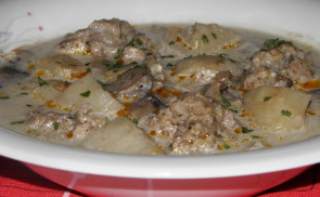 Csicsókaleves zúzagombóccal
