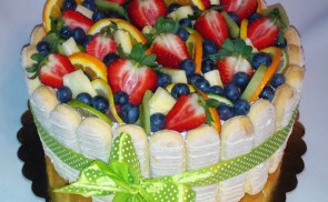 Gyümölcsös torta