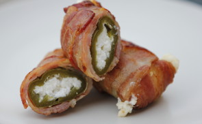 Bacon jalapeño poppers
