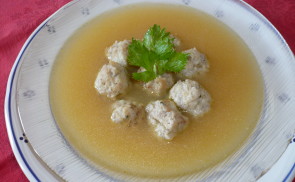 Húsgombóc leves