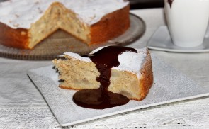 Körtetorta csokoládéöntettel