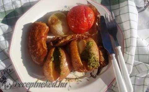 Lecsókolbász vele sült zöldségekkel