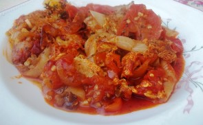 Piperade (francia lecsó tojással)