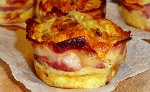 Spárgás-baconos frittata muffin