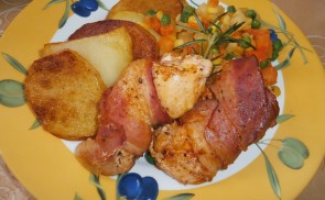 Bacon szalonnába tekert csirkemell