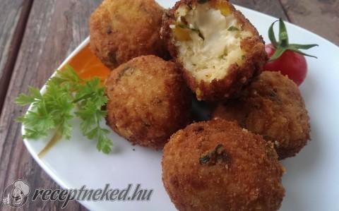 Sajttal töltött rizsgolyók