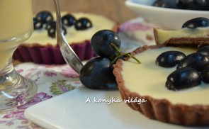 Szőlős-borkrémes mini pite
