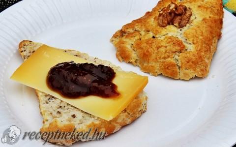 Diós scone