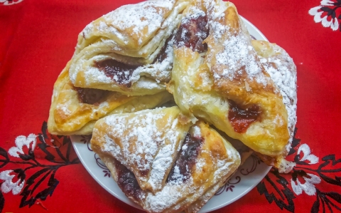 Szilvalekváros hájas párnácskák