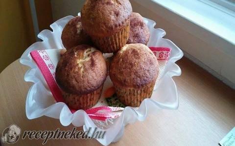 Almás fahéjas muffin